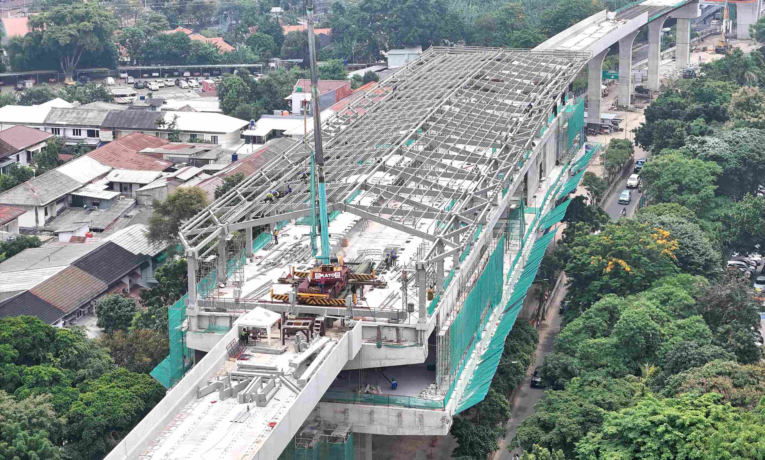 Pembangunan Konstruksi Jalan Layang dan Stasiun LRT Velodrome-Manggarai Rampung Akhir Tahun