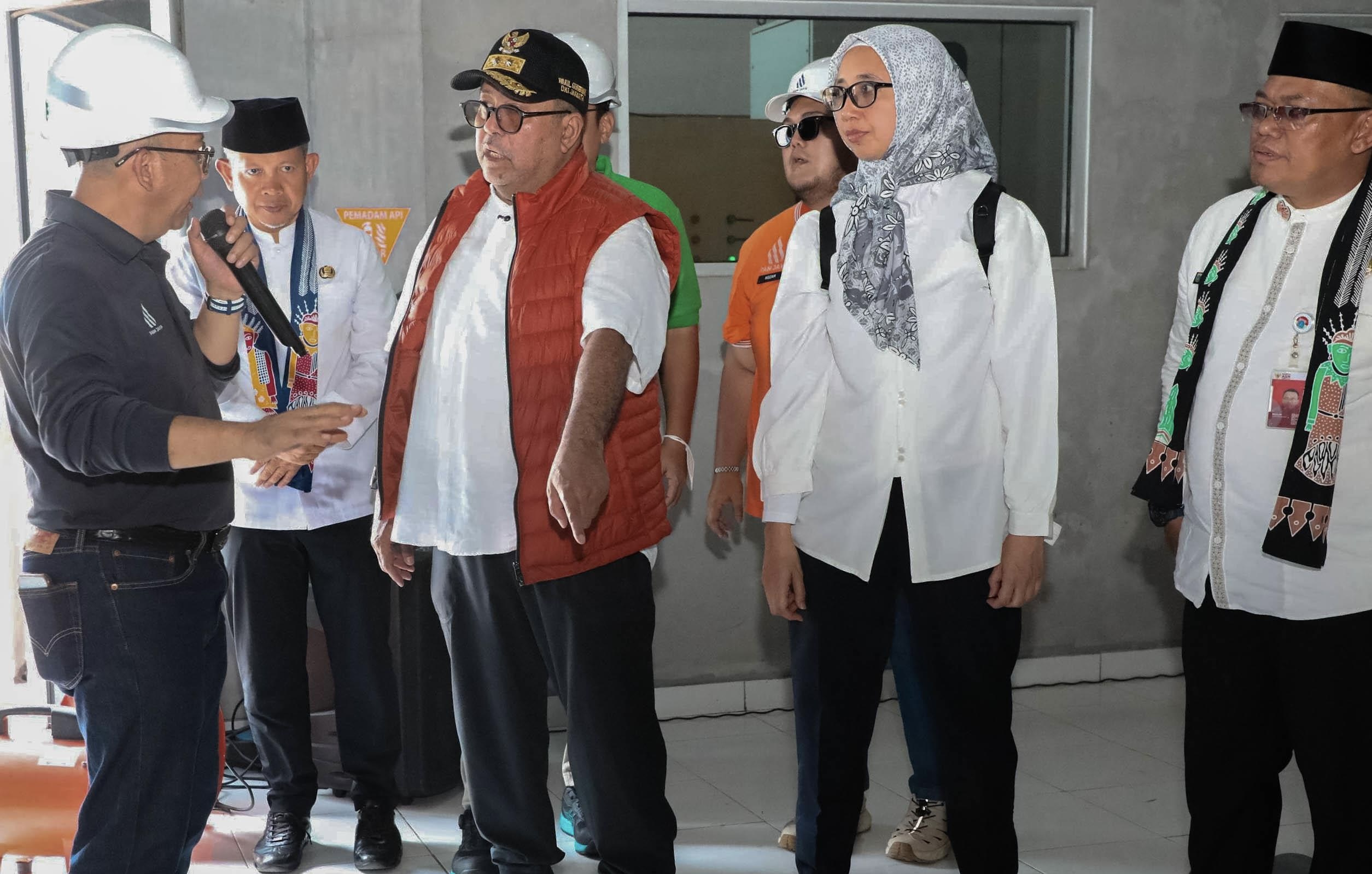 Wagub Rano Soroti Air Bersih Pulau Untung Jawa, 310 Rumah Menunggu Sambungan Pipa