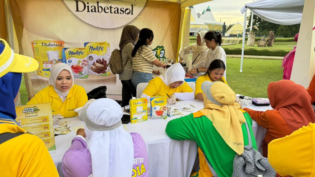 World Diabetes Day 2025: Diabetasol Ajak Masyarakat Hidup Sehat Lewat Kampanye 'Bahagia Bareng Dia'