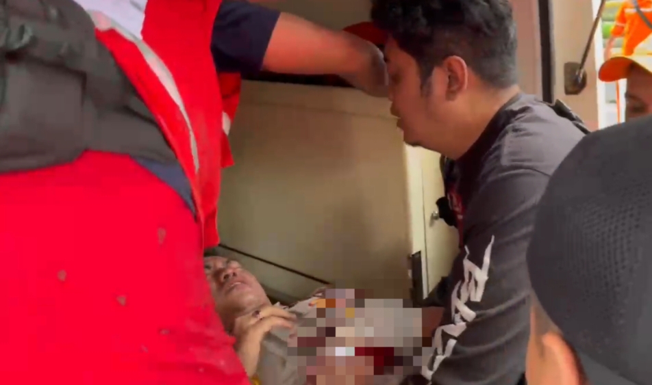 Kapolsek Kemayoran Terluka saat Evakuasi Korban Kebakaran Terra Drone, Dilarikan ke RSI Cempaka Putih