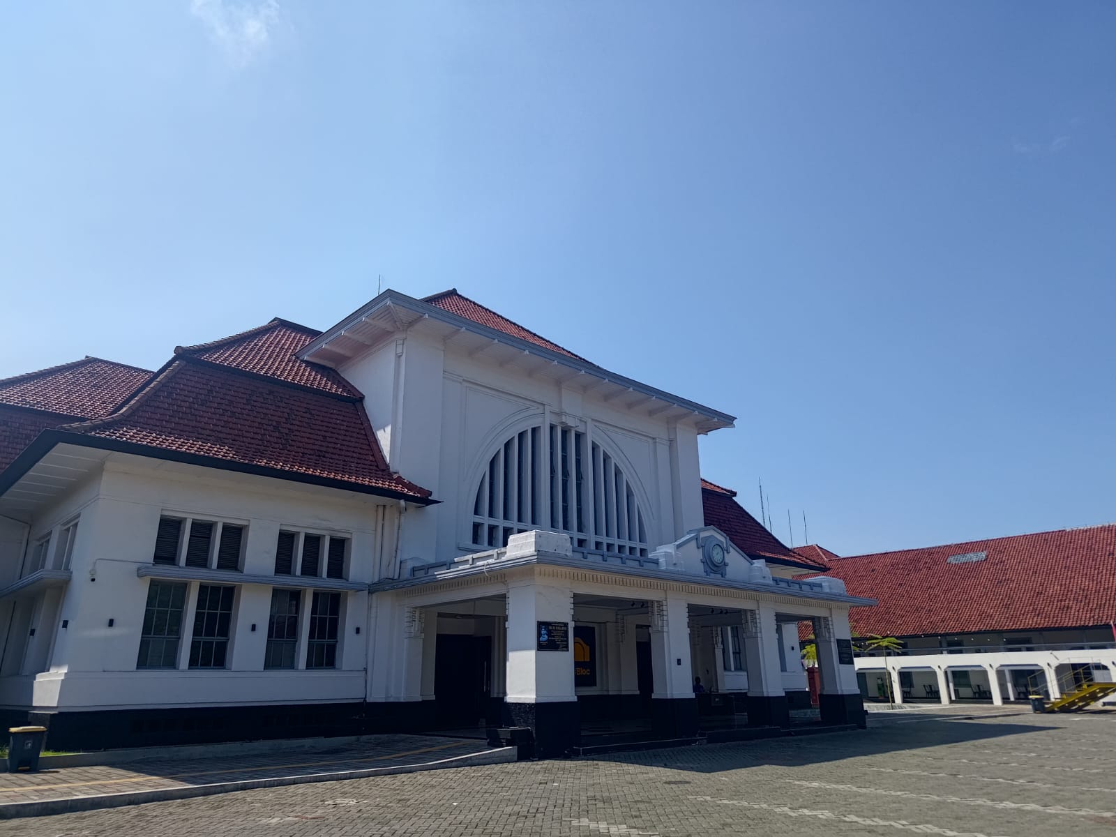 Seri Sang Putra Fajar (11): Merantau dan Berhemat demi Pendidikan