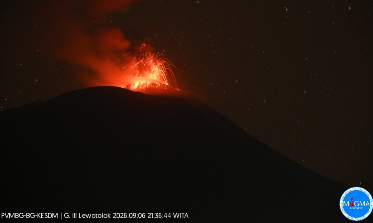 Gunung Ili Lewotolok NTT Kembali Erupsi Malam Ini, Ketinggian Abu Capai 500 Meter