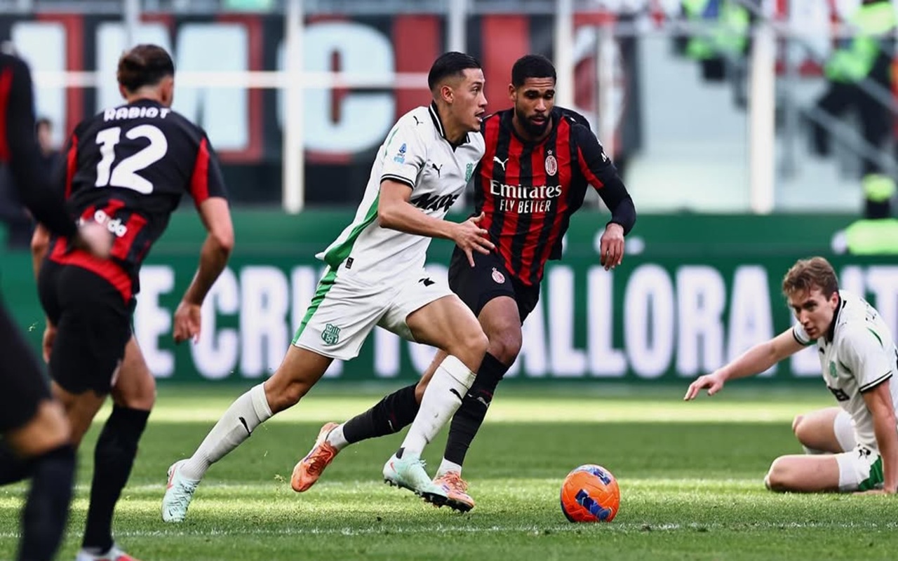 Bos Sassuolo Bantah Negosiasi dengan AC Milan soal Jay Idzes dan Muharemovic: Belum Ada Kontak