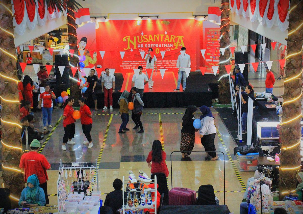 Hari Kedua Event Nusantara W.R. Soepratman 9.0 di Kaza Mall, Balap Karung dan Kempit Balon, Mbledos!