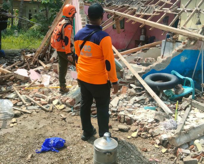 Lebih Dari Dua Ribu Rumah Rusak Akibat Gempa Bawean-Tuban