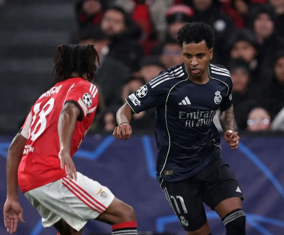 Real Madrid Takluk dari Benfica, Rodrygo Minta Maaf Usai Terima Kartu Merah