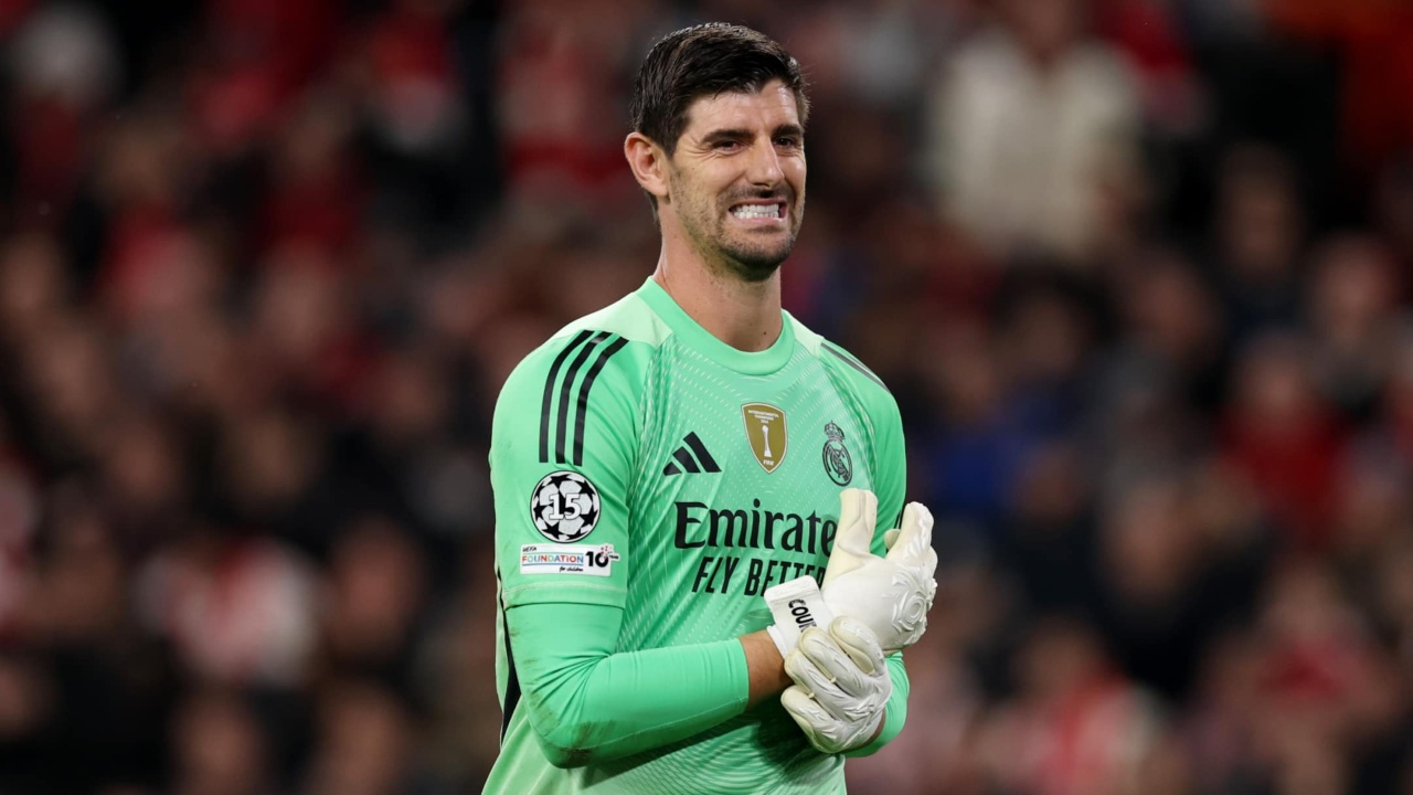 Benarkah Ruang Ganti Real Madrid Pecah? Ini Kata Courtois