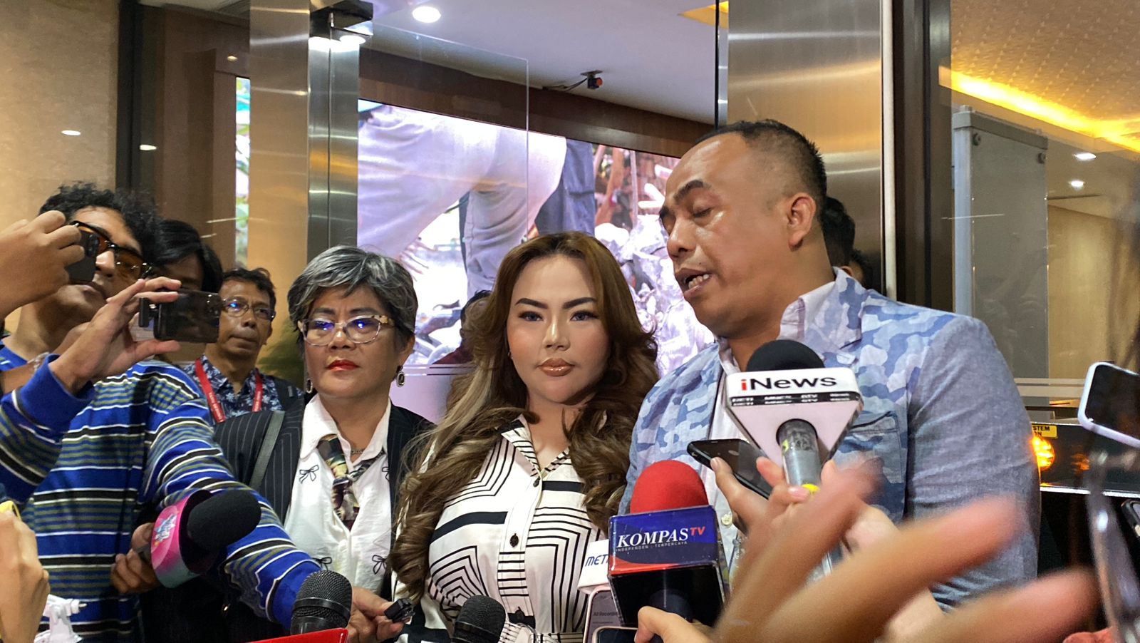 Lisa Mariana Diperiksa Bareskrim, Begini Tanggapan Pihak Ridwan Kamil