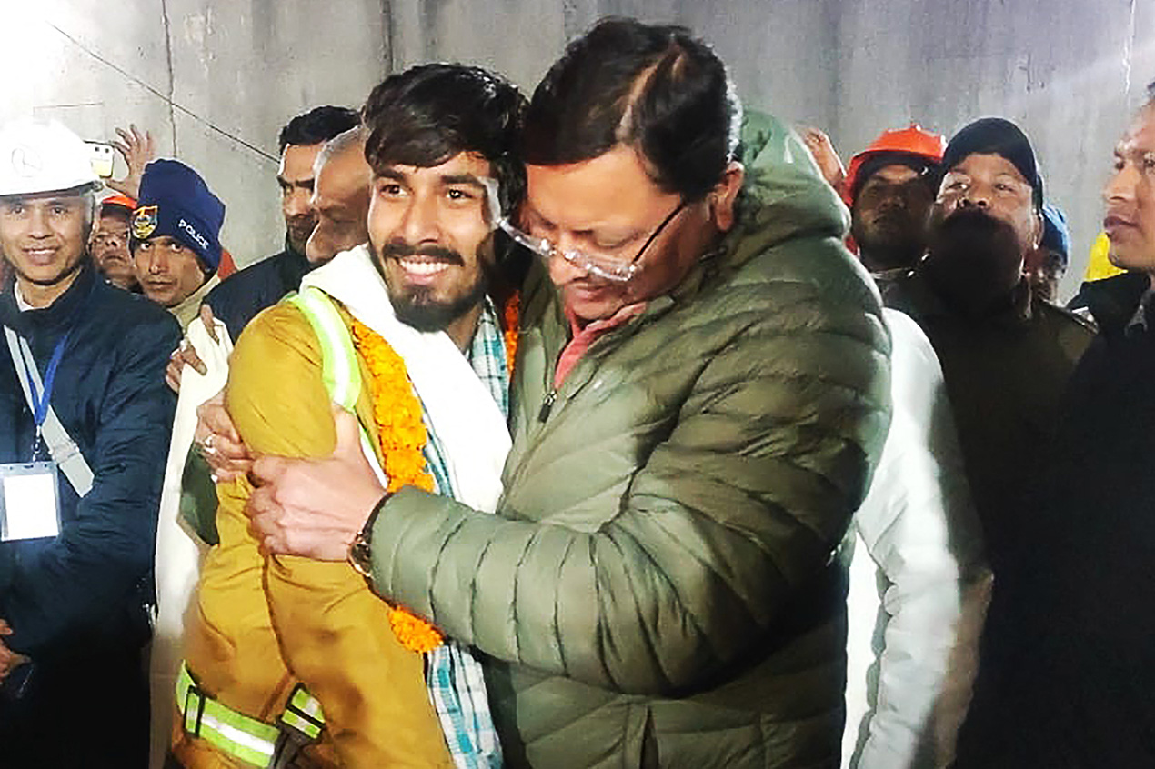 Akhirnya Semua Selamat…! India Bebaskan 41 Pekerja Terowongan yang 17 Hari Terjebak
