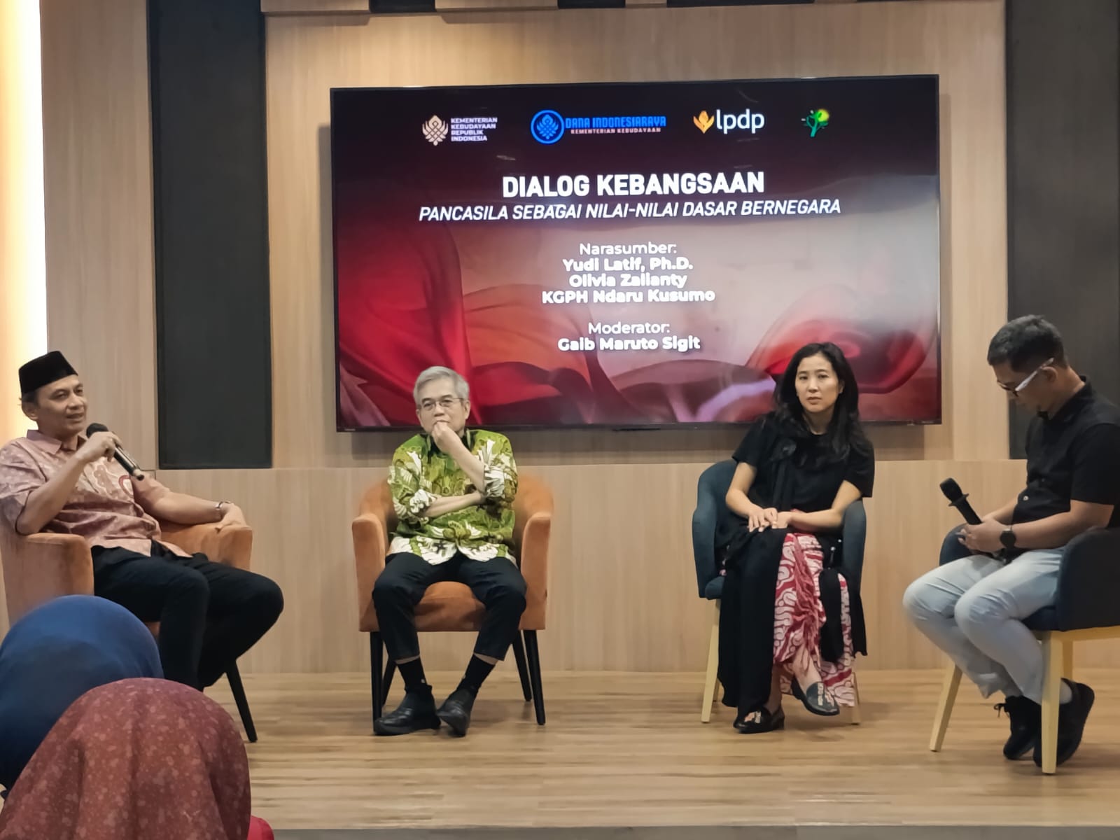 Kolaborasi PARFI 56 dan Dompet Dhuafa dalam Meradjoet Sendja, Persembahan Cinta Untuk Republik
