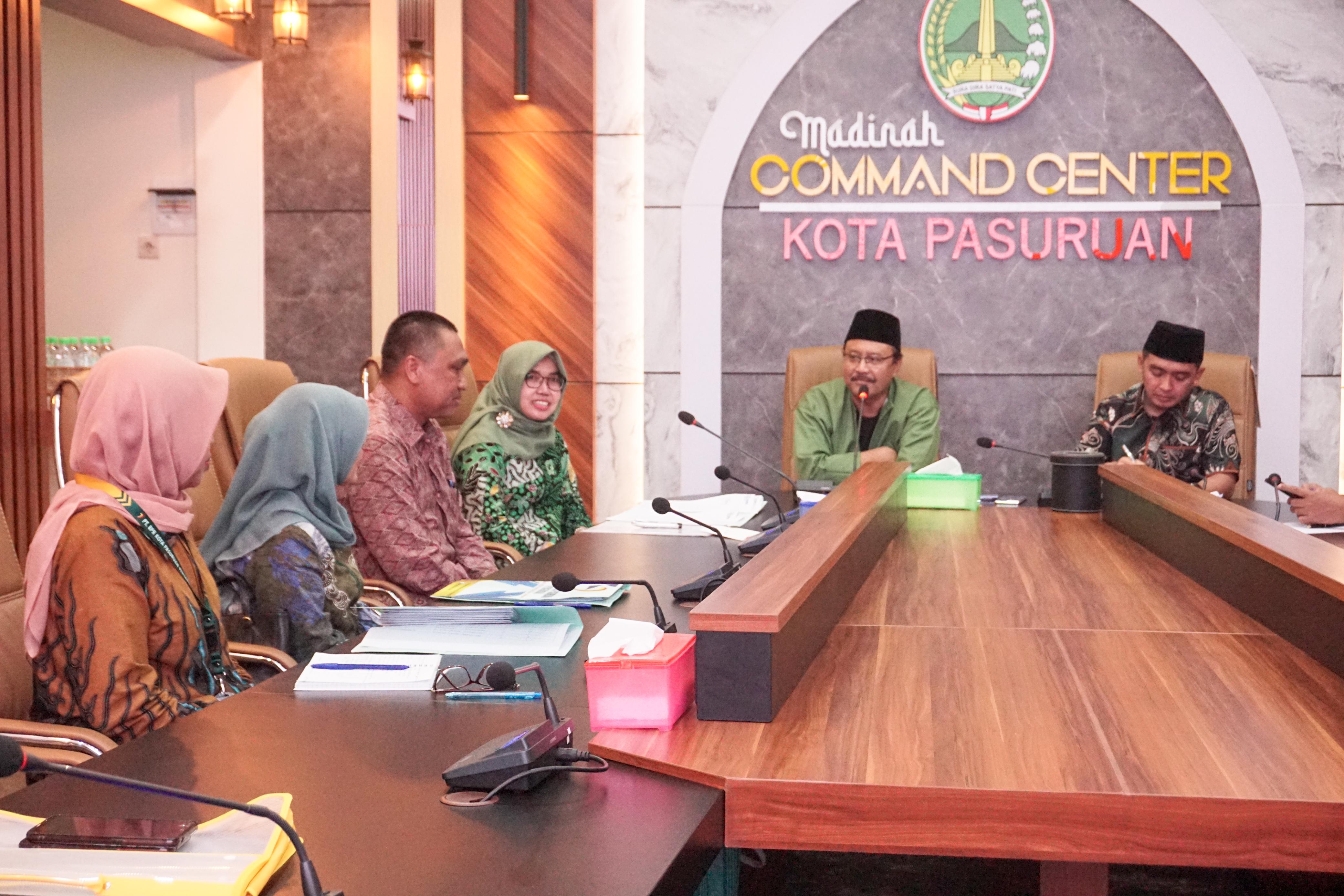 Gus Ipul Ingatkan BPR Kota Pasuruan untuk Modernisasi Pelayanannya