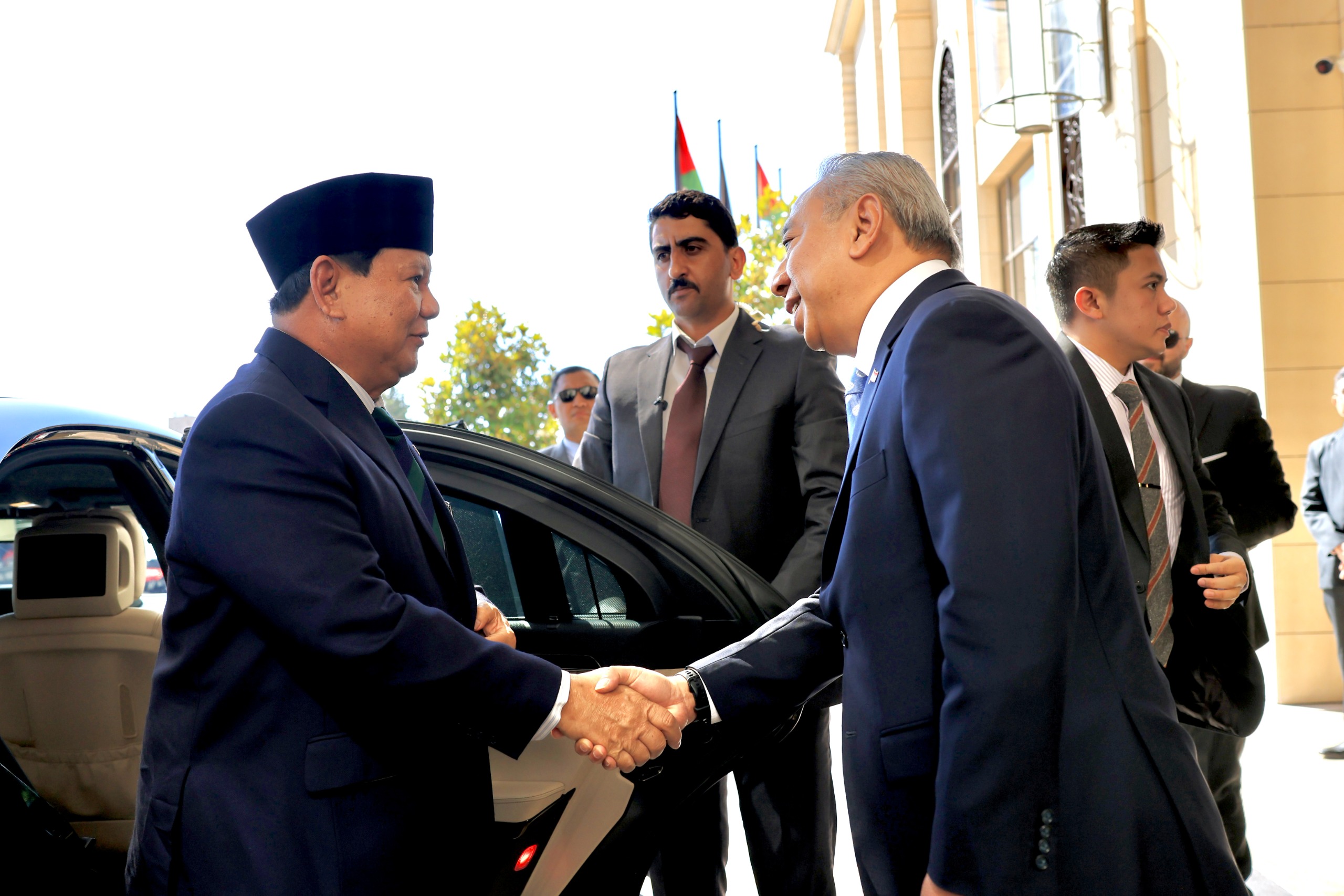 Prabowo Tiba di Yordania, Wakili Jokowi di Konferensi Tanggap Darurat Gaza