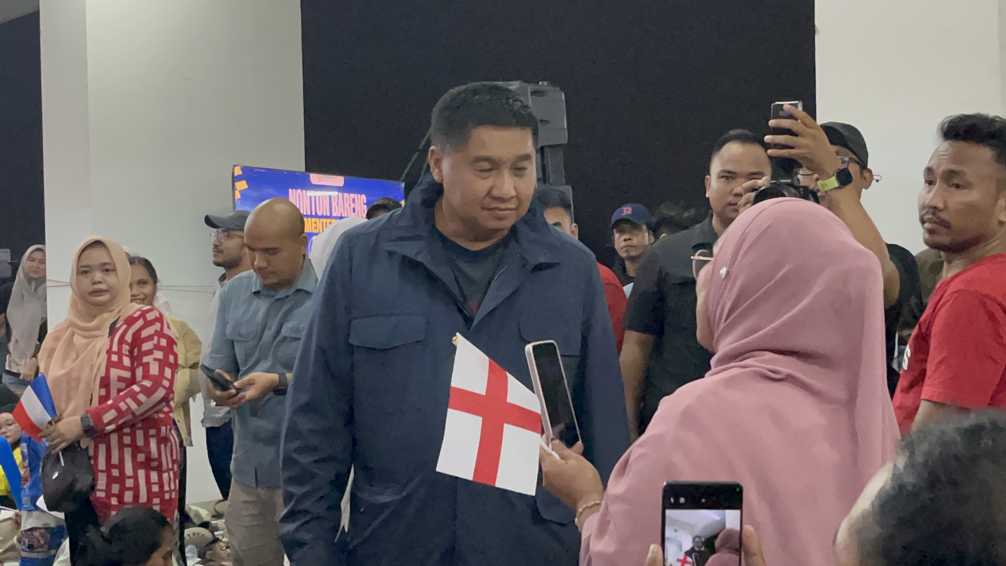 Nobar Inggris vs Prancis Berujung Curhat Warga, Menteri Ara Ungkap Masalah di Rusun Pasar Rumput