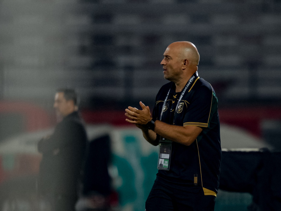 Jelang Duel, Bernardo Tavares Puji Persib: Kedalaman Skuad Mereka Sangat Mengesankan