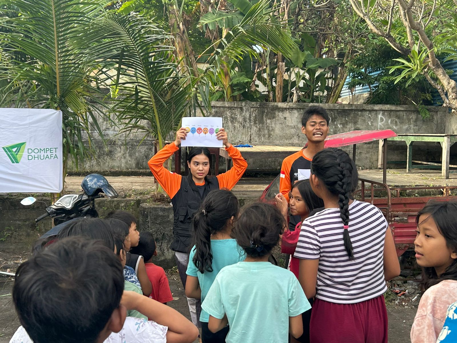 DMC Dompet Dhuafa Tanggap Banjir Bali, Hadirkan Dukungan Psikologis dan Bantuan Langsung untuk Penyintas