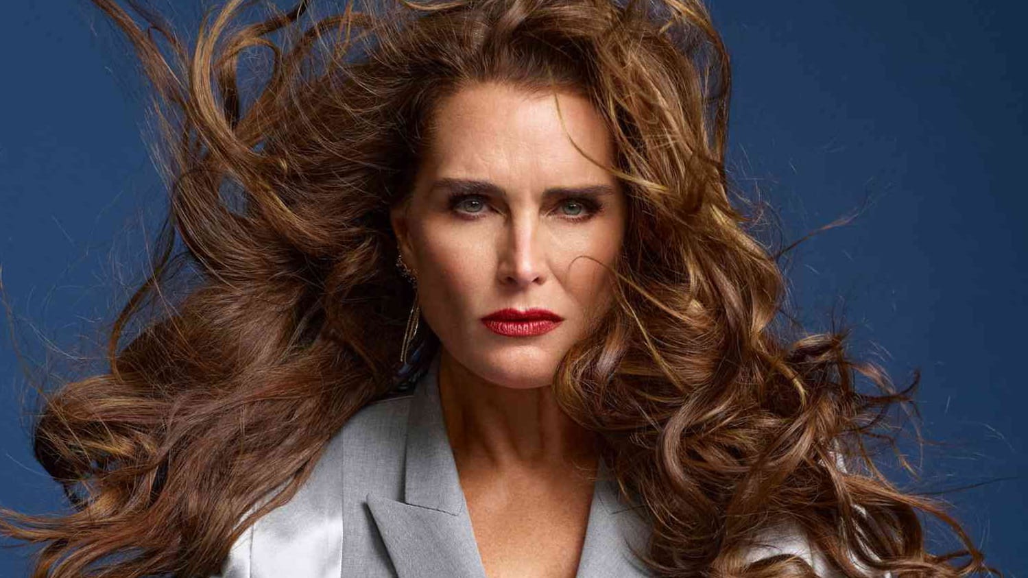 Keluarkan Produk Baru, Brooke Shields Jaga Keseksiannya dari Rambut