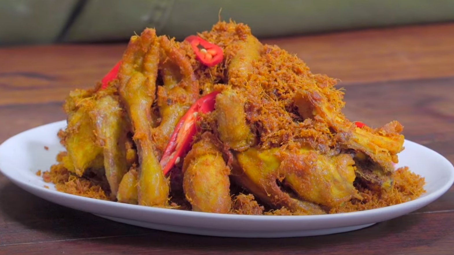 Resep Ayam Goreng Lengkuas, Hidangan Lezat dengan Cita Rasa yang Menggugah