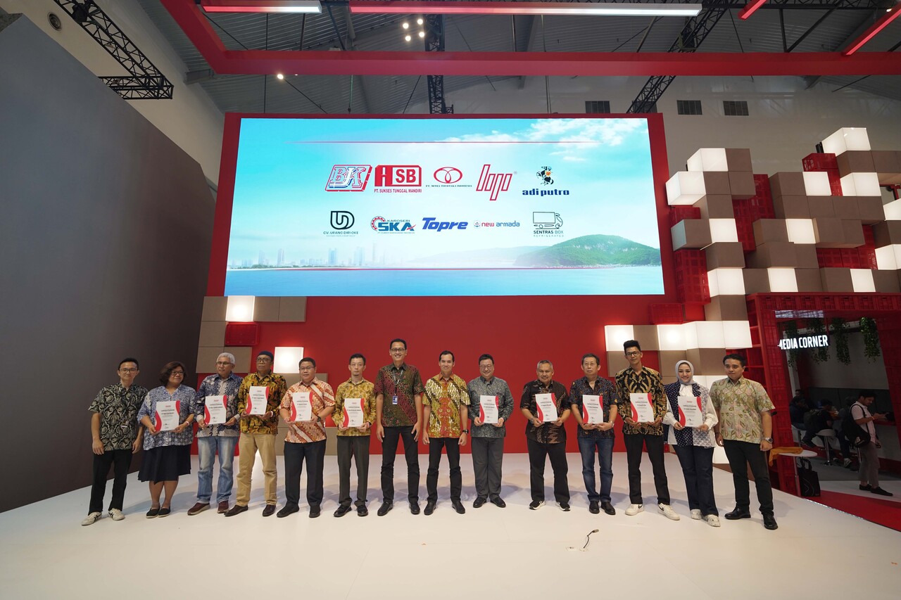 GIIAS 2025: Isuzu Umumkan 10 Karoseri Partner Resmi dengan Sertifikat Eksklusif