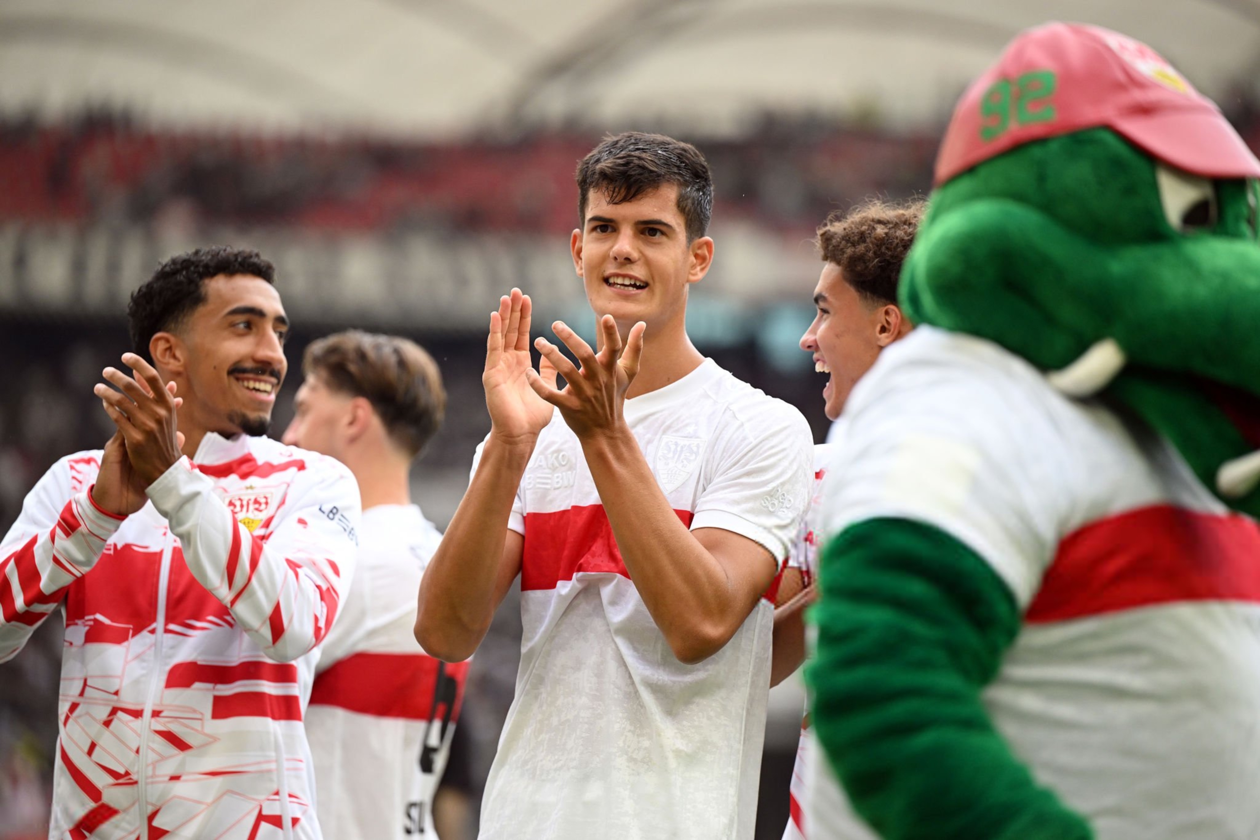 Chema Andres Sukses di Stuttgart, Real Madrid Siap Pulangkan Sang Gelandang Jangkar?