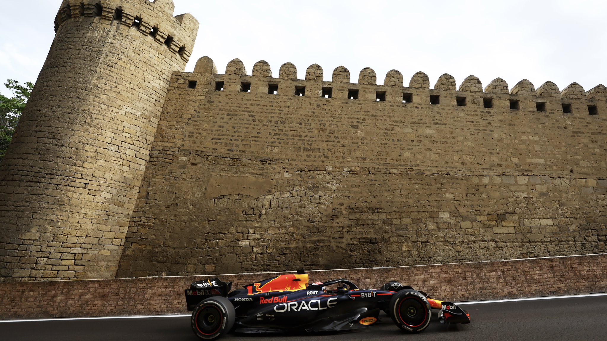 Formula 1: Pirelli Siapkan Ban Khusus Sirkuit Baku City Azerbaijan