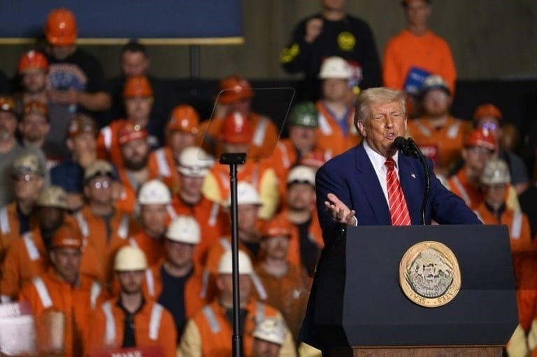 Trump Bikin Tarif Lagi, Baja dan Aluminium Hingga 50 Persen
