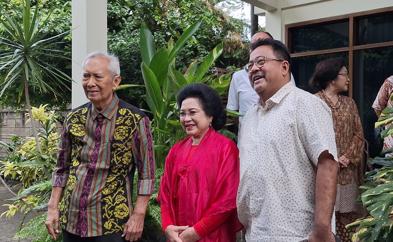 Sambangi Rumah Guntur Soekarnoputra, Rano Karno: Diundang Sama Bos