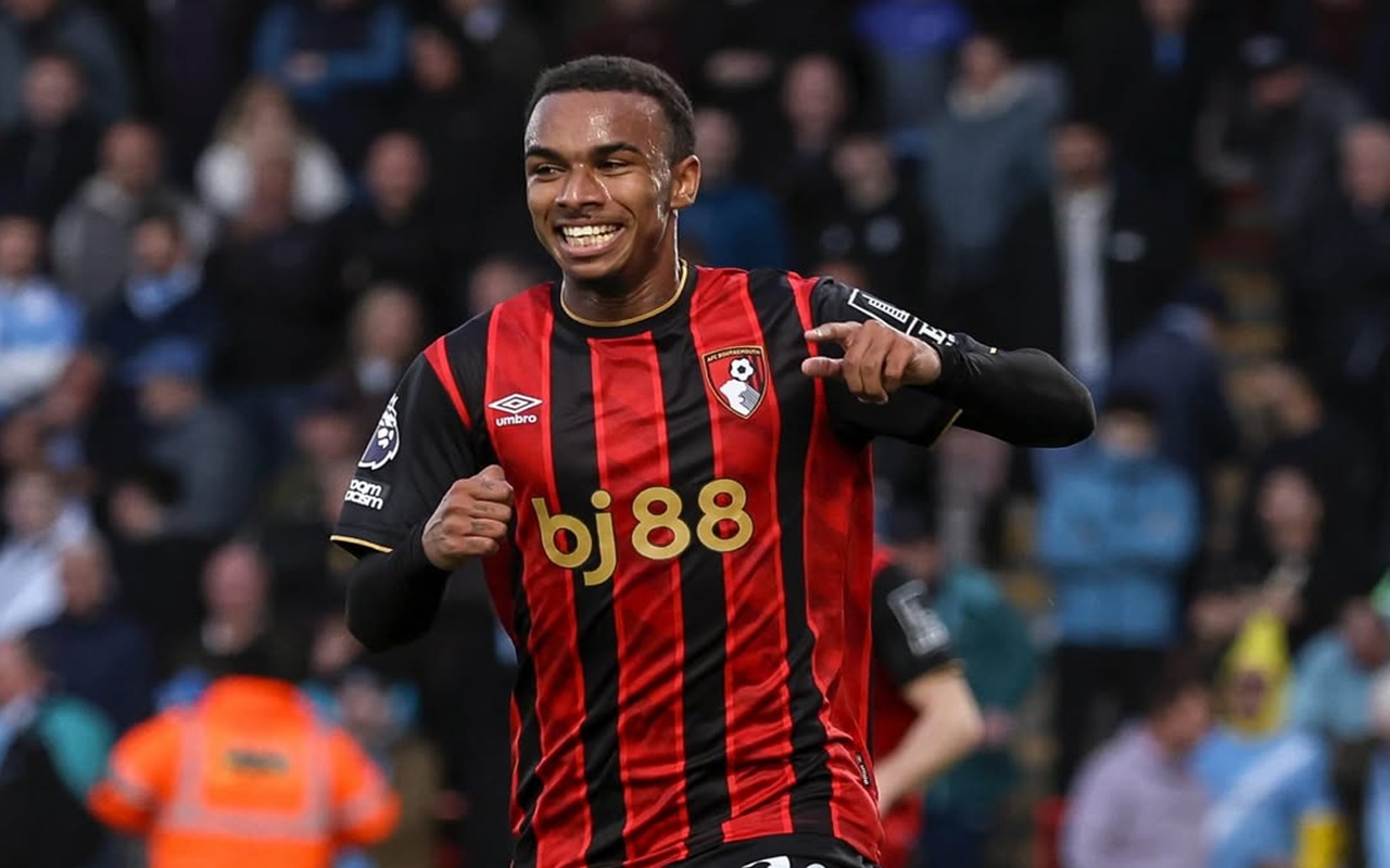 Eli Junior Kroupi Jadi Rebutan Chelsea dan Arsenal, Sikap Bournemouth Tegas: Berikan Rp1,4 Triliun!