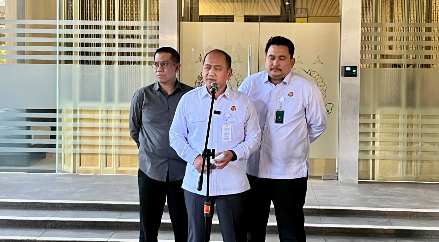Kejagung Ultimatum PT Singlurus Pratama soal Tambang Ilegal di Bukit Soeharto, Denda atau Pidana!