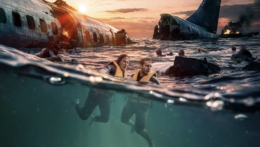 Sinopsis Deep Water, Teror Hiu Ganas Incar Penyintas Kecelakaan Pesawat 