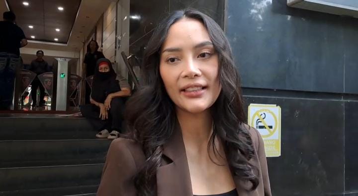 Erika Carlina dan DJ Panda Bertemu di Polda Metro, Ini Bocoran Pembicaraannya!