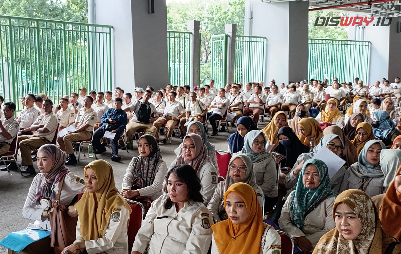 Calon TKK Pemkot Bekasi Jalani Tes Kesehatan di Stadion Patriot Candrabhaga