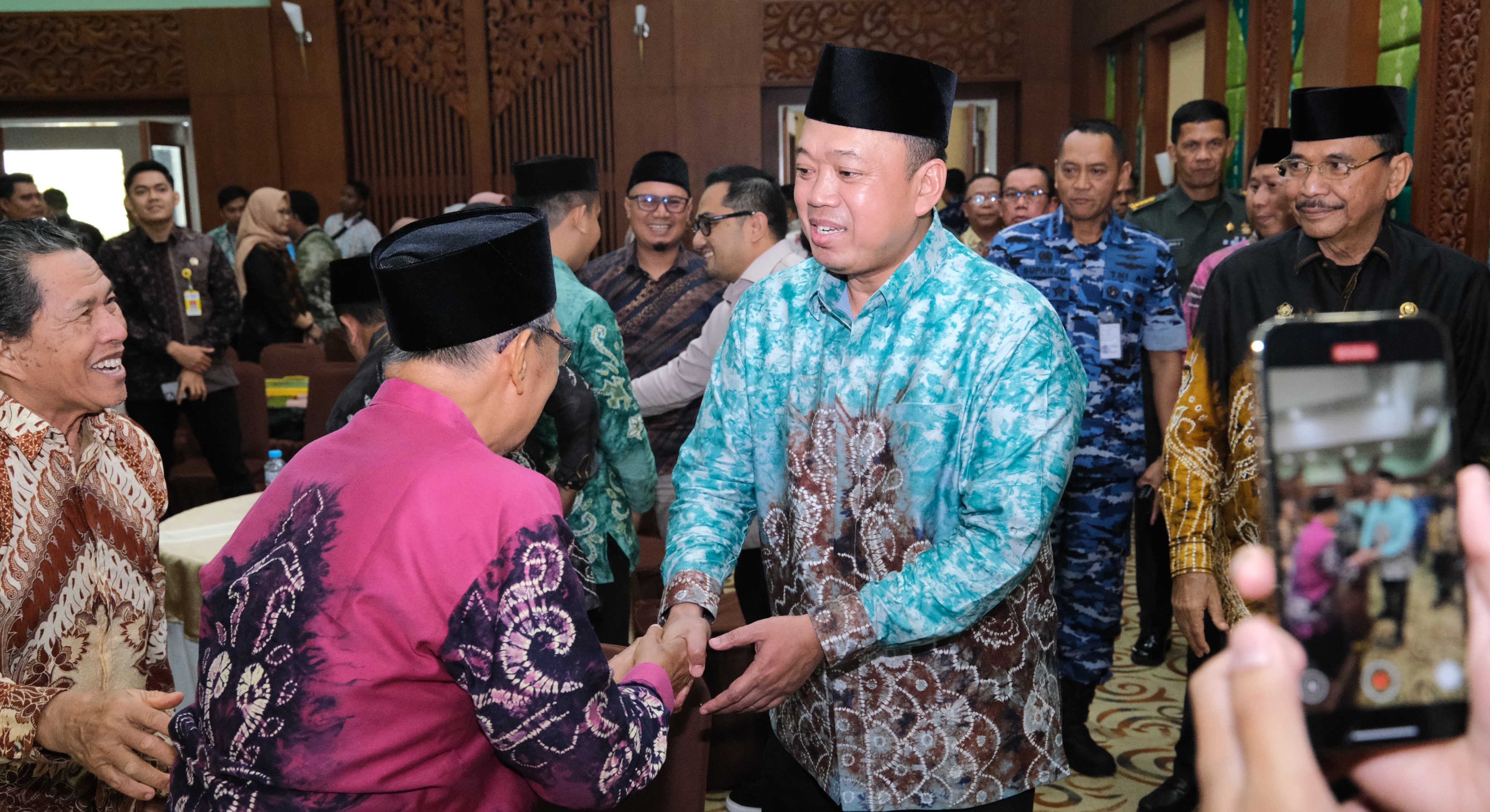 Menteri Nusron Warning Masyarakat Adat: Tanah Ulayat Bisa Dicaplok Kalau Tak Segera Didaftarkan