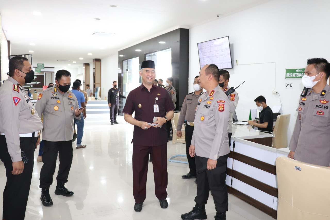 Tinjau Mall Pelayanan Publik Kota Jambi, Kapolda: Tempatnya Bersih