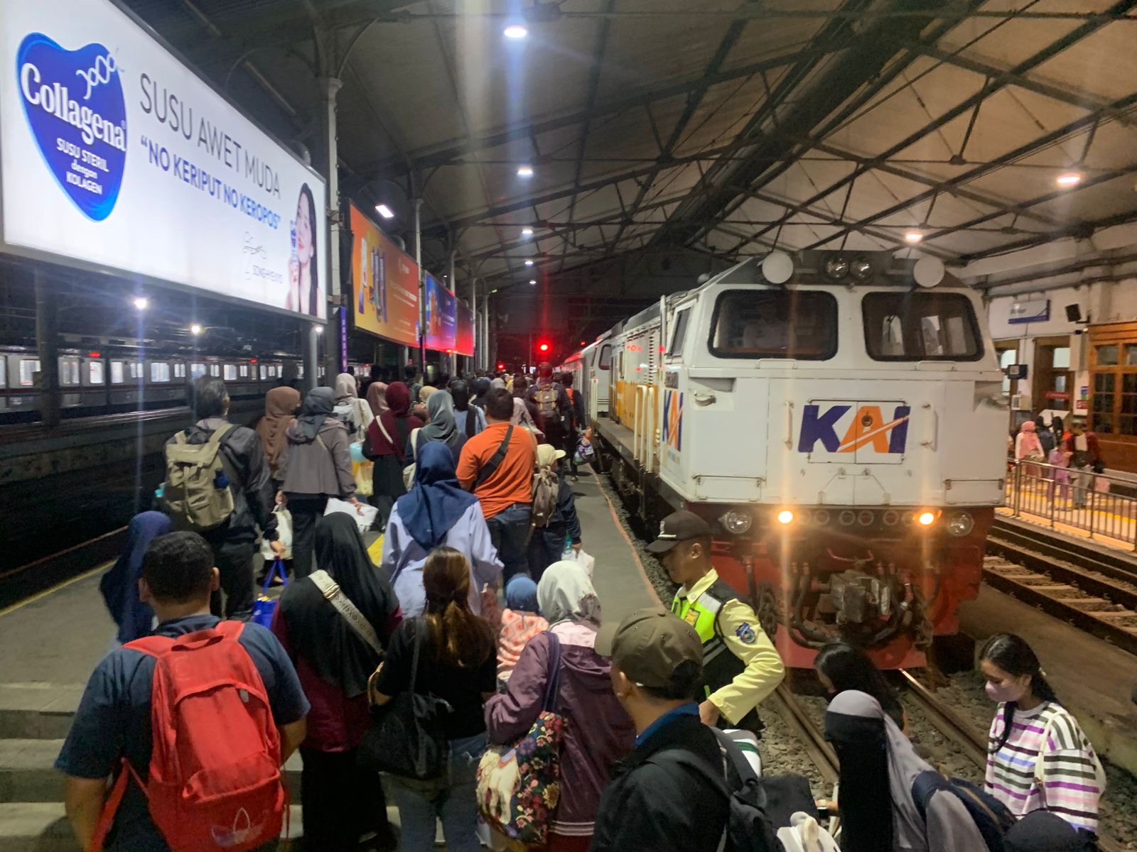 KA Lokal Pangrango Tambah Frekuensi Jadi 8 Perjalanan Mulai Februari 2025