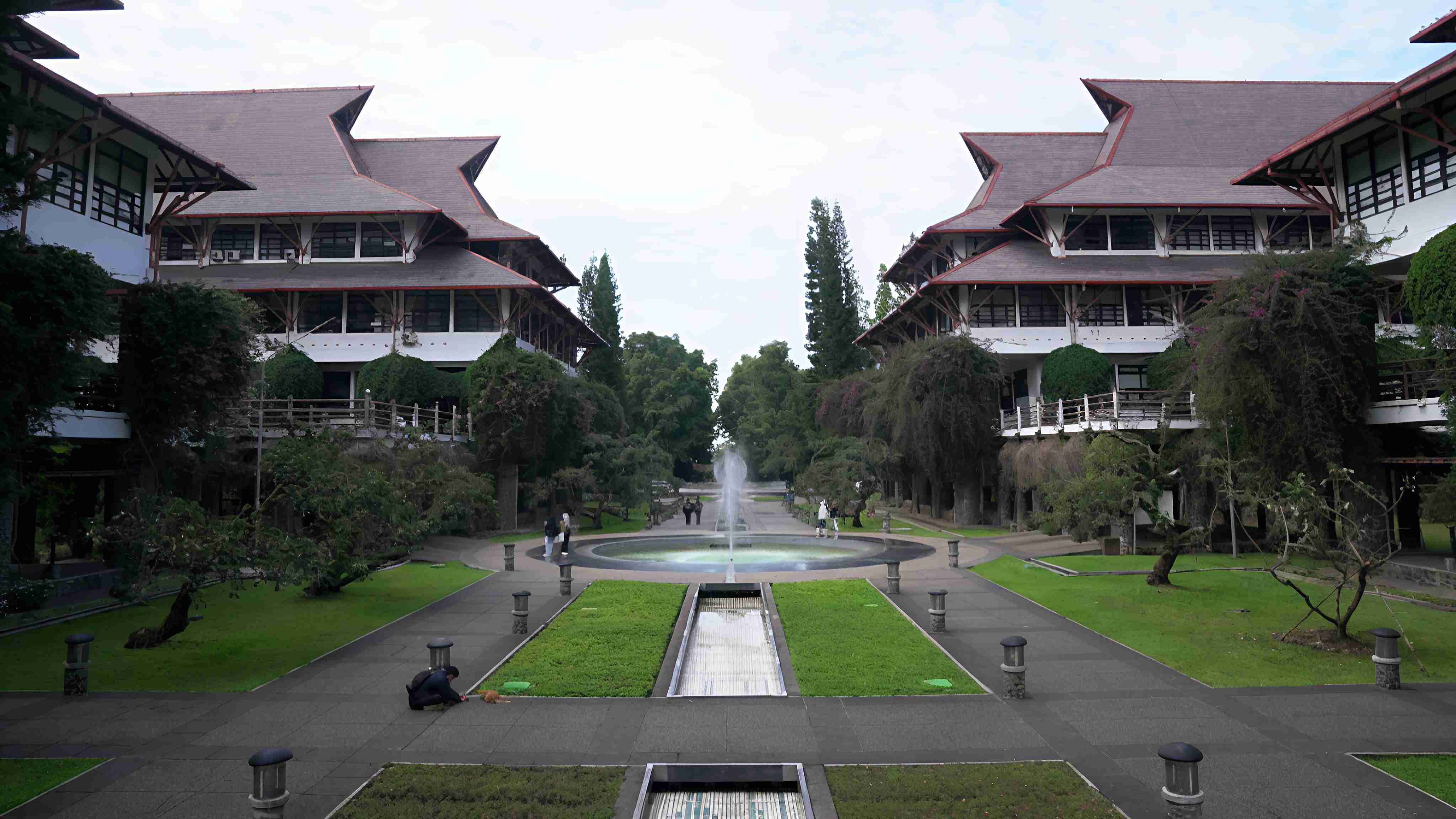 Orangtua Mahasiswi Pembuat Meme Prabowo-Jokowi Minta Maaf ke ITB