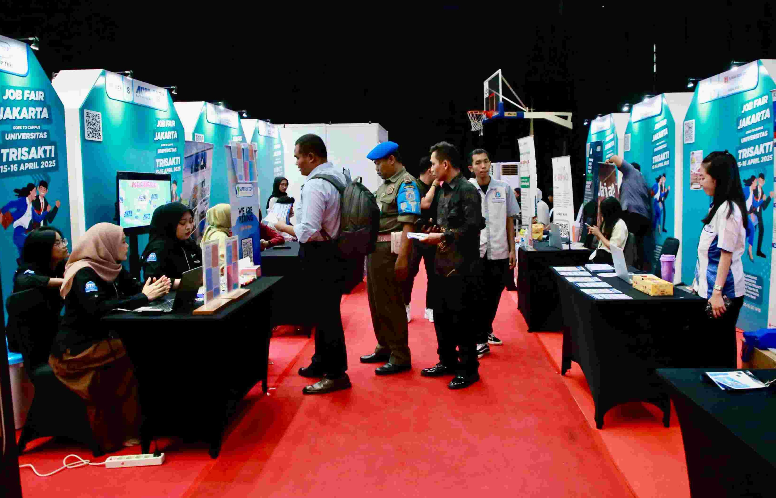 INFO LOKER! Berebut Peluang 1.500 Posisi dari 30 Perusahaan di Job Fair Universitas Trisakti 2025