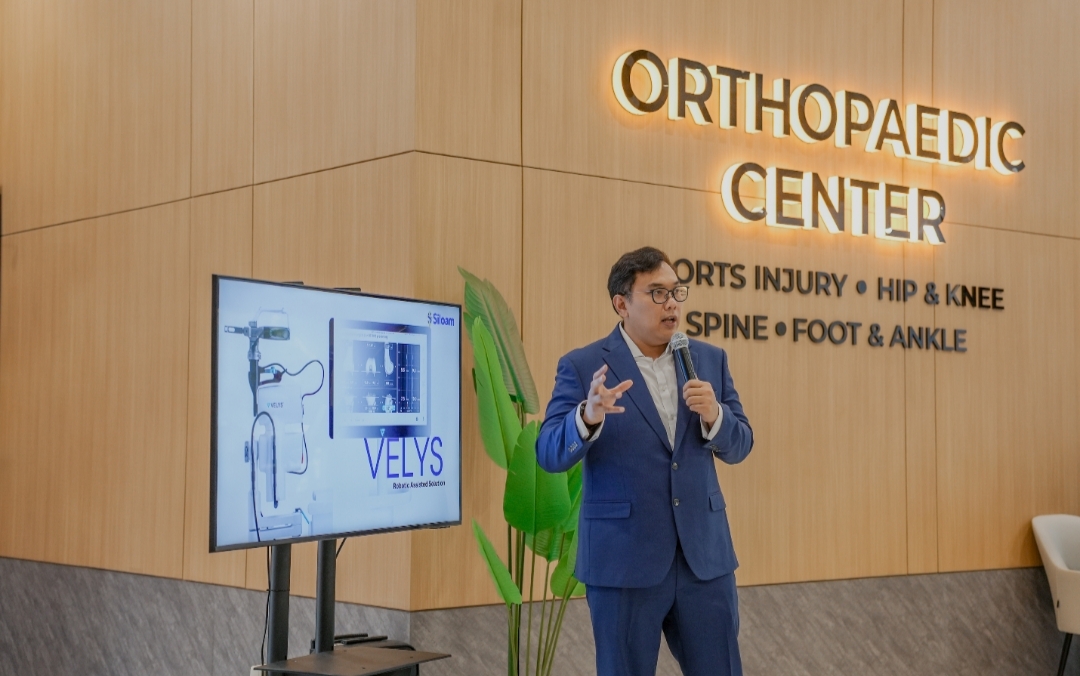 Gejala-Gejala Nyeri Lutut yang Mulai Muncul di Usia 50, Operasi Robotik Lebih Cepat Pulih 