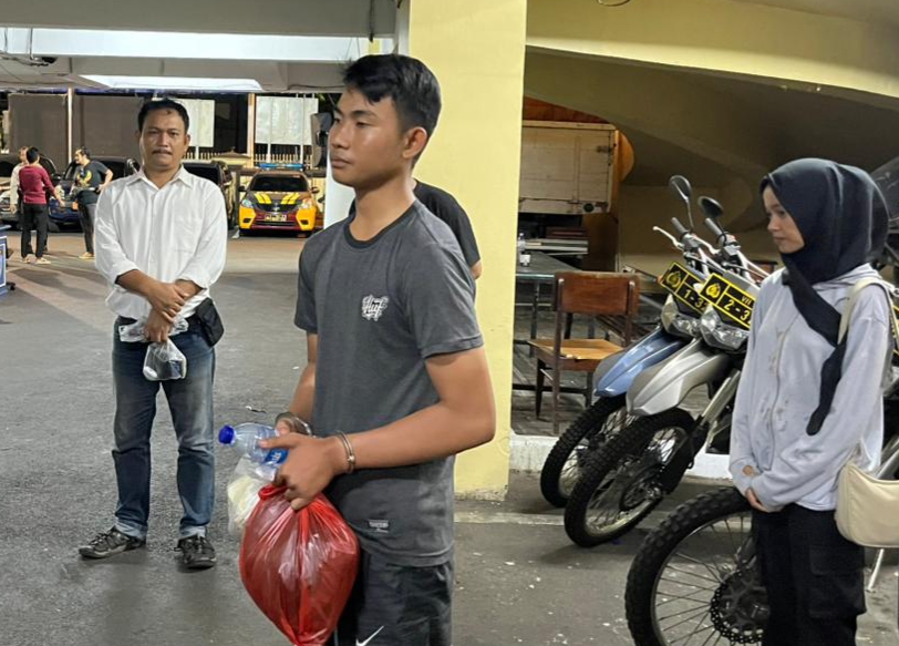 Kronologi Penangkapan Pelaku Pembunuhan di Condet, Korban Tewas Ditikam di Leher