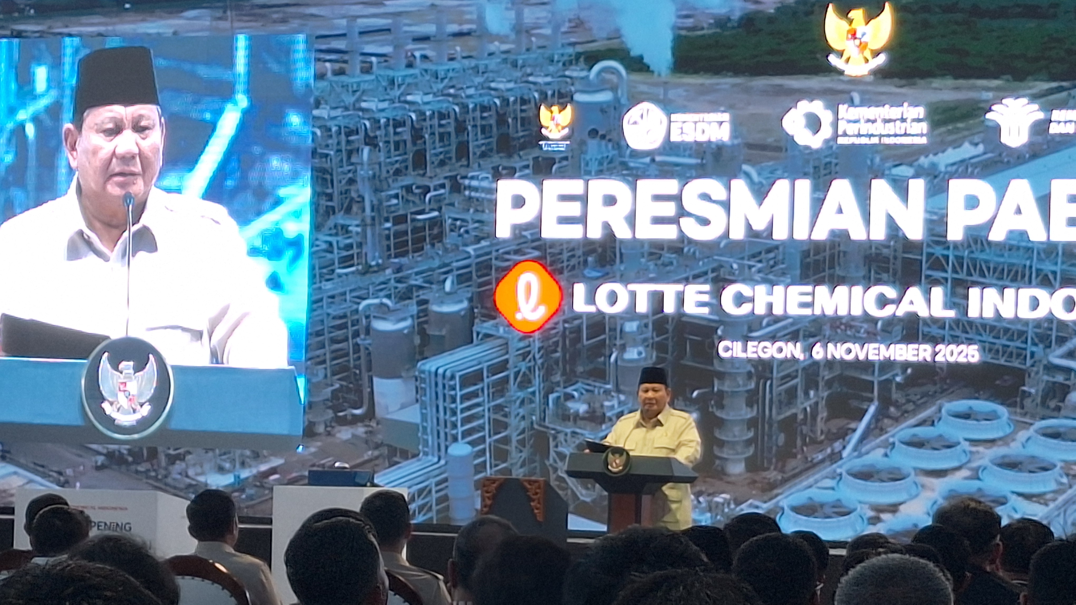 Prabowo Tegaskan Tak Takut dan Tak Dikendalikan Jokowi: Aku Hopeng Sama Beliau Kok Takut