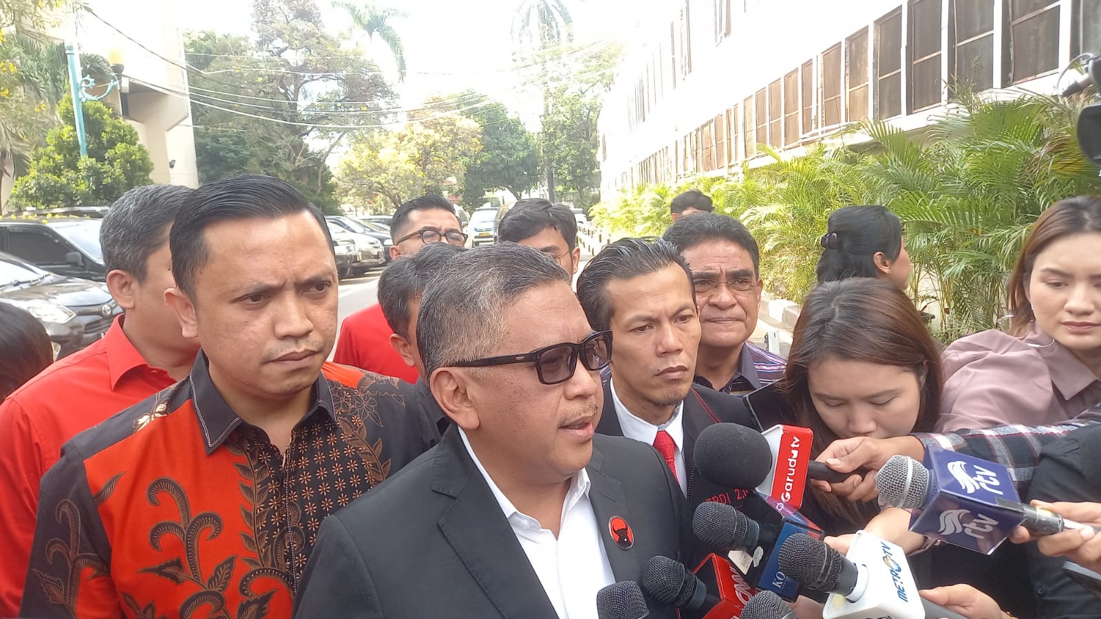 Hasto Kristiyanto Ngaku Tidak Kenal dengan Pelapornya di PMJ