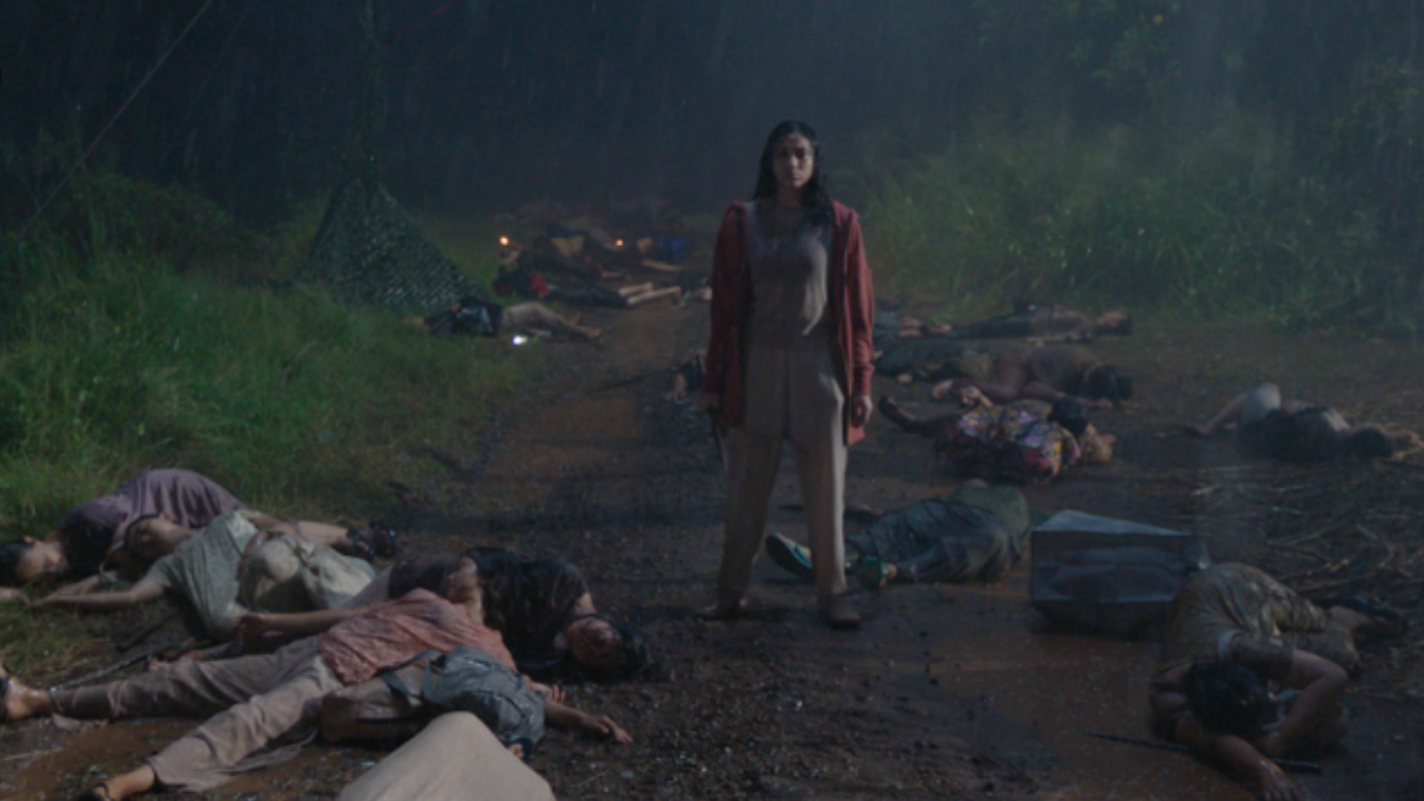 Film Bisikan Desa Gringsing Rilis First Look, Tampilkan Teror Mencekam dengan Virtual Production