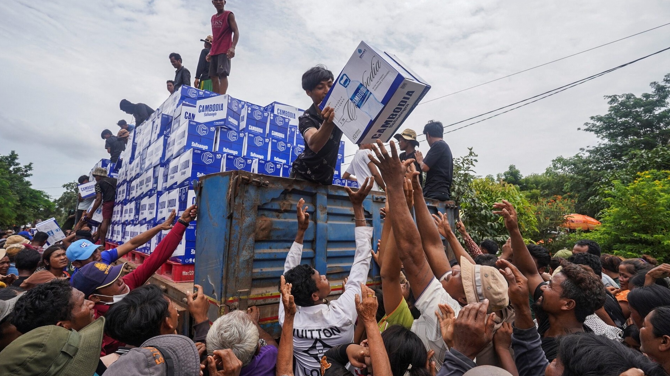 Konflik Thailand–Kamboja Tewaskan 35 Orang, Ratusan Ribu Warga Sipil Mengungsi