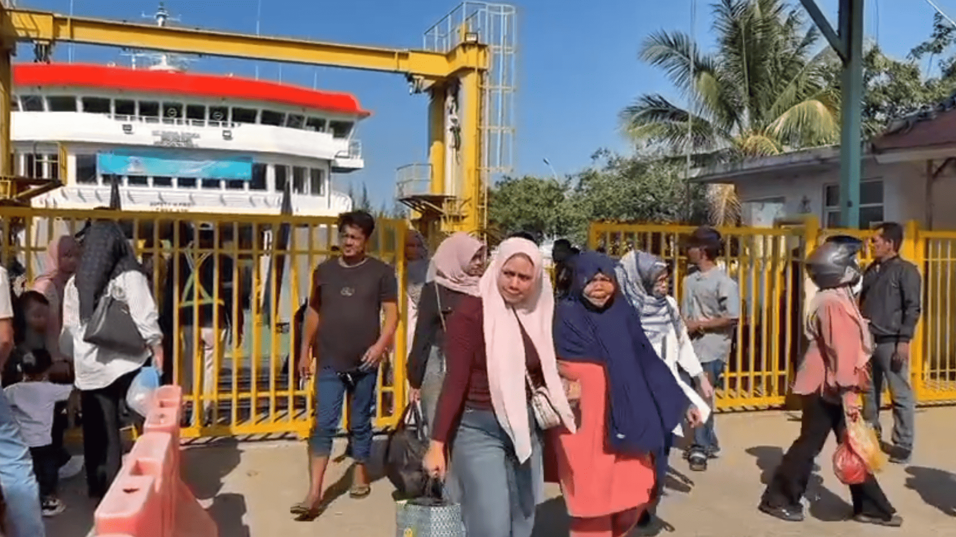 Pelabuhan Ulee Lheue Dipadati Wisatawan Saat Idulfitri, Tanda Aceh Bangkit Mulai Bangkit