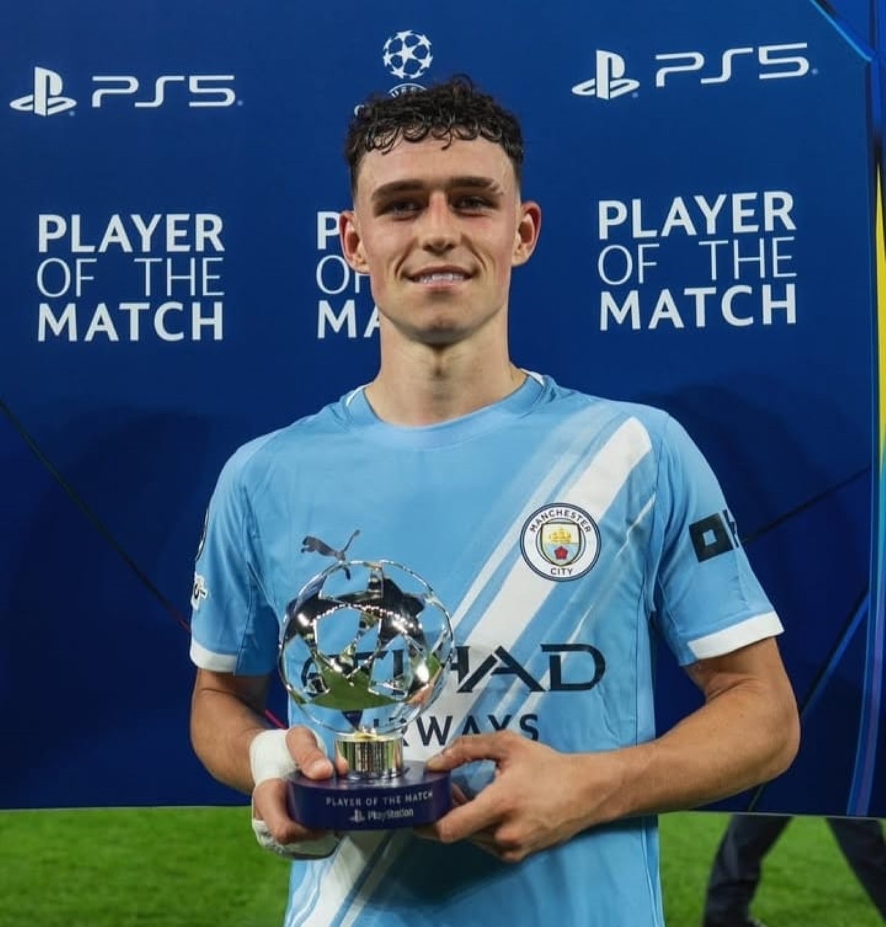 Rating Pemain Man City Usai Hajar Napoli 2-0: Phil Foden jadi Bintang!