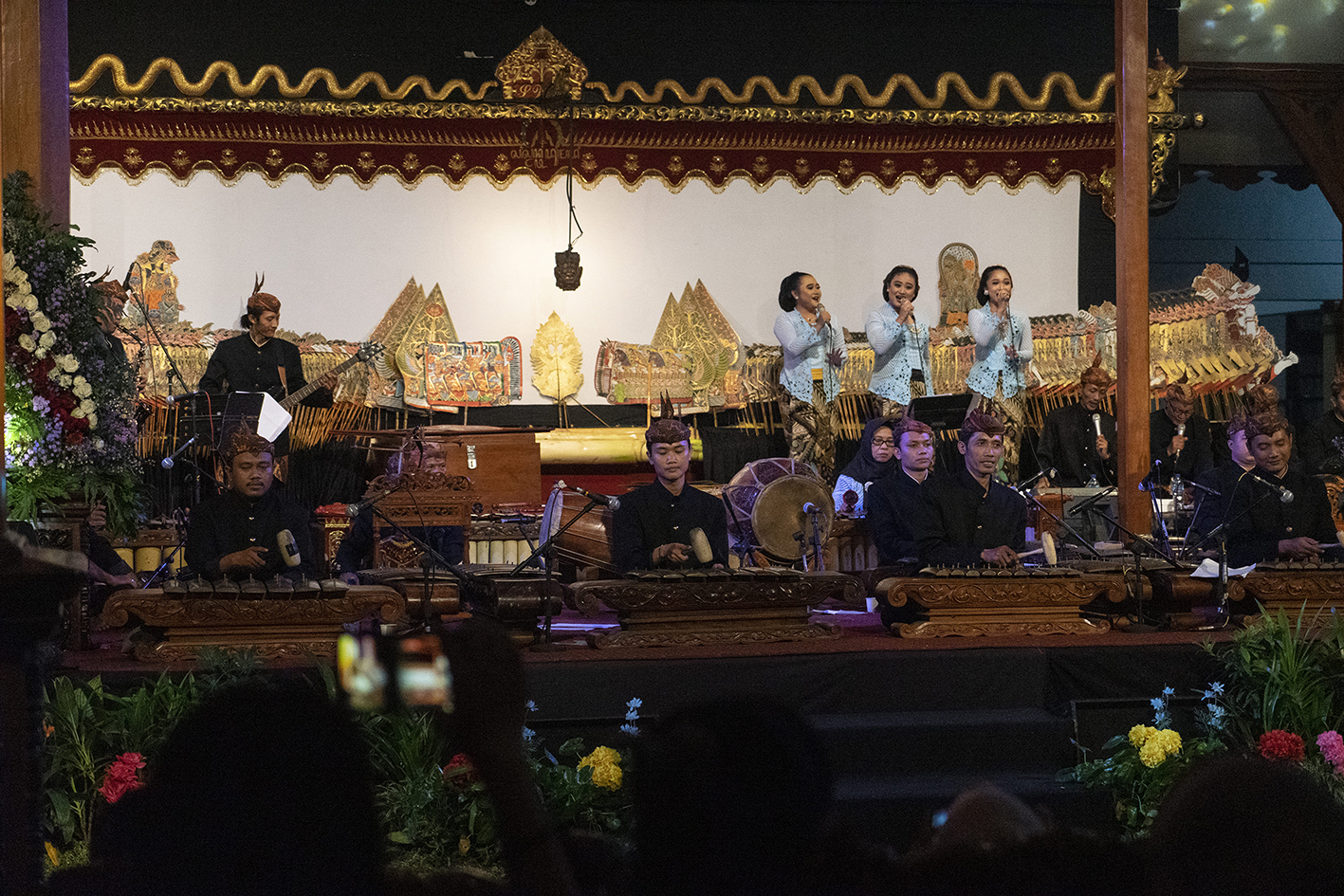 Komunitas Kesenian Jajan Pasar Sidoarjo Sukses Gelar Konser Bambang SP
