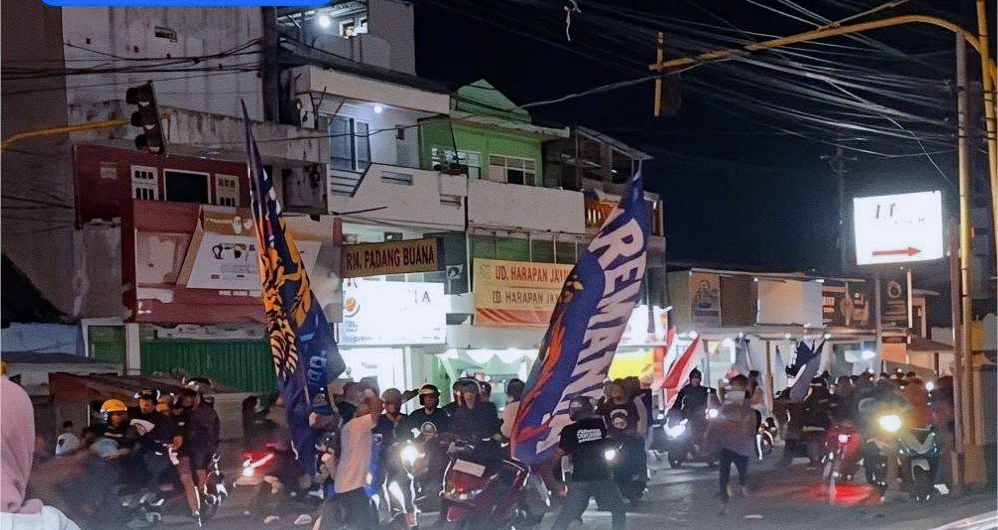 Bentrokan Diduga Suporter Klub Bola Pecah di Pandaan, 3 Mobil Polisi Dirusak