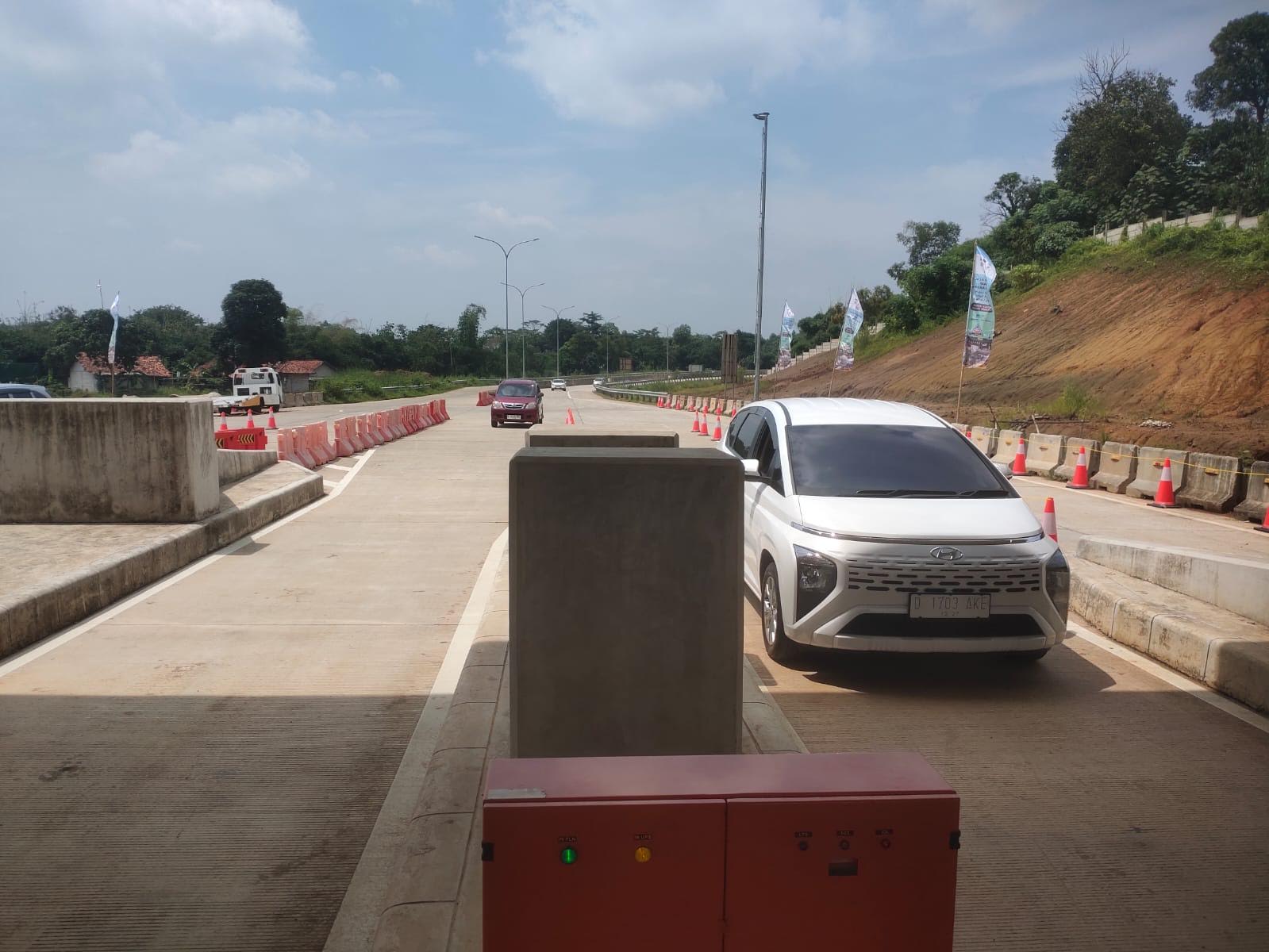 Jasa Marga Mulai Operasikan Jalur Fungsional Jalan Tol Jakarta-Cikampek II Selatan 