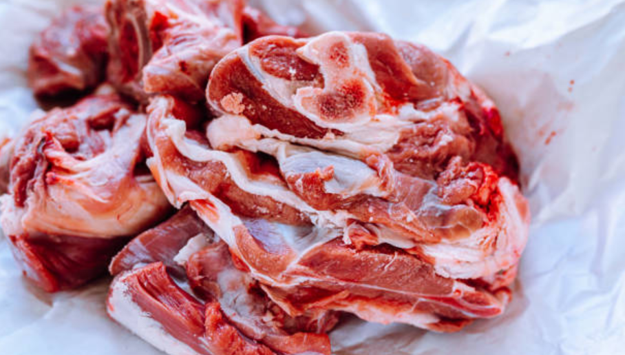 Perbandingan Gizi Daging Kambing dan Daging Ayam