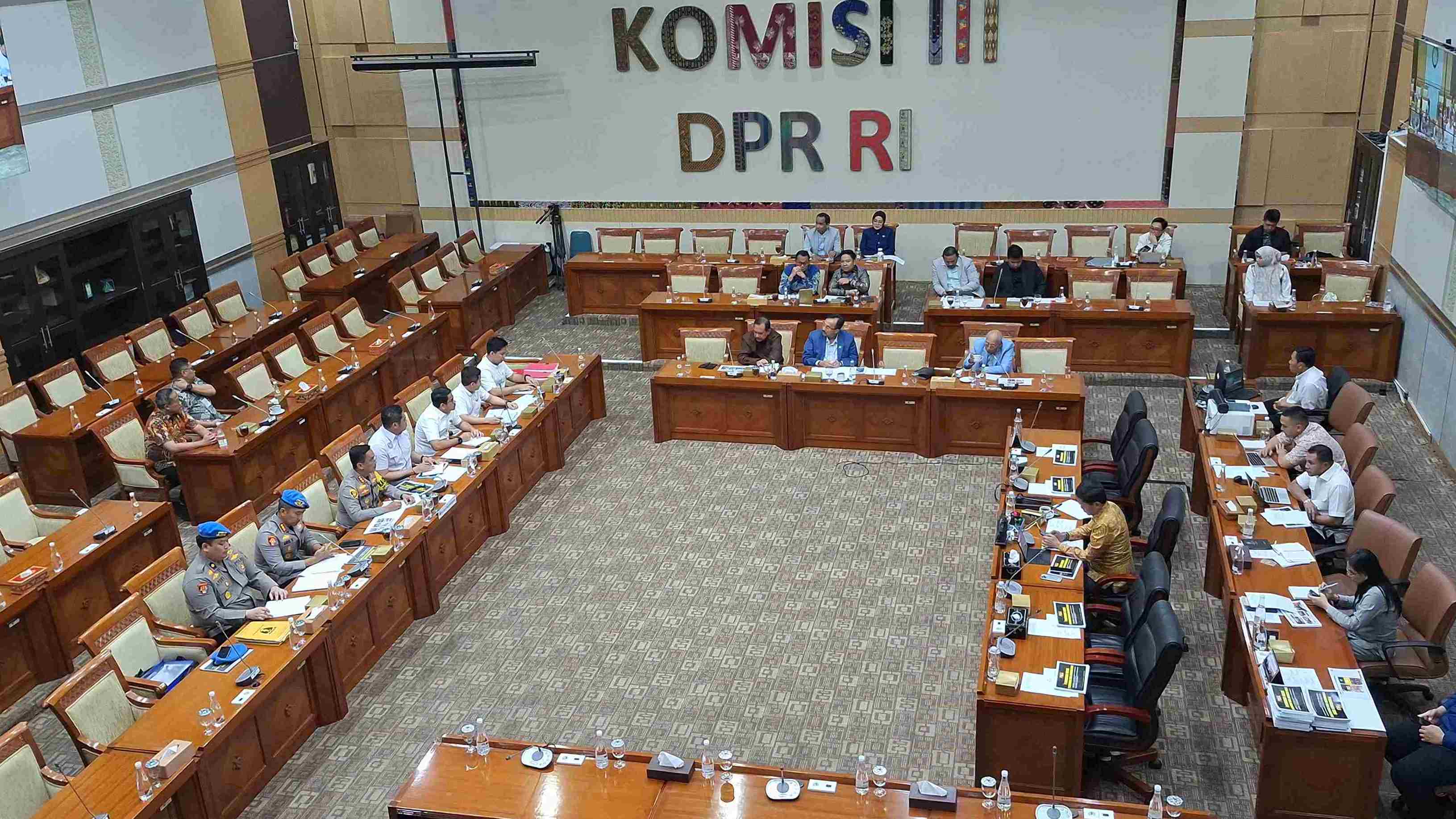 Komisi III DPR Terima 469 Aduan Mitra Kerja Sepanjang 2024, Polri Jadi yang Paling Responsif