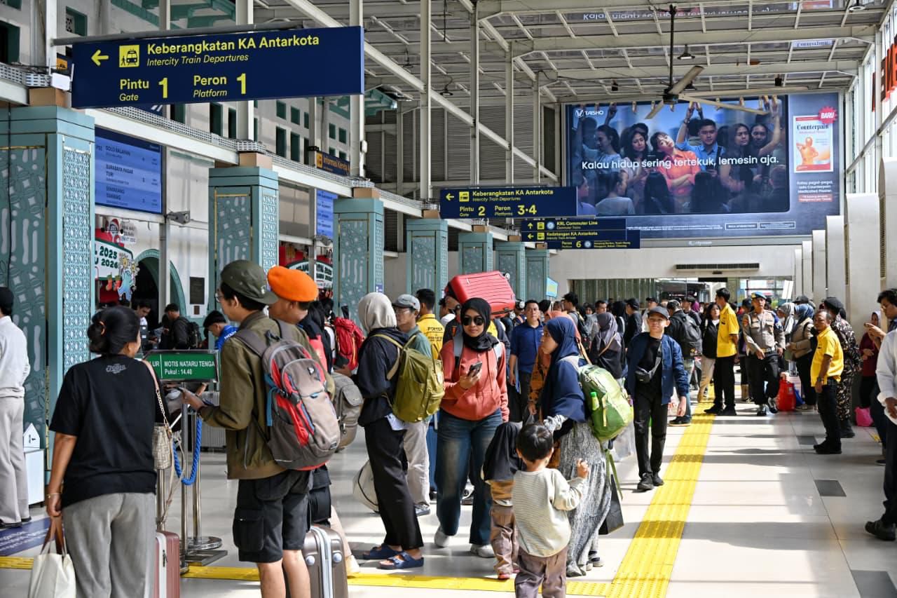Libur Sekolah Makin Hemat, Pemerintah Beri Diskon Tiket Kereta Pesawat, dan Kapal